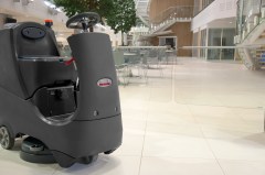 Maszyna czyszcząca Numatic CRG 8055